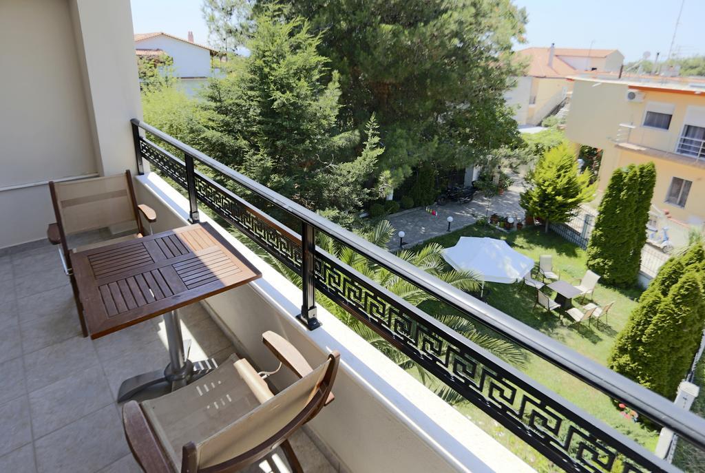 Villa Katerina Potos Pokoj fotografie